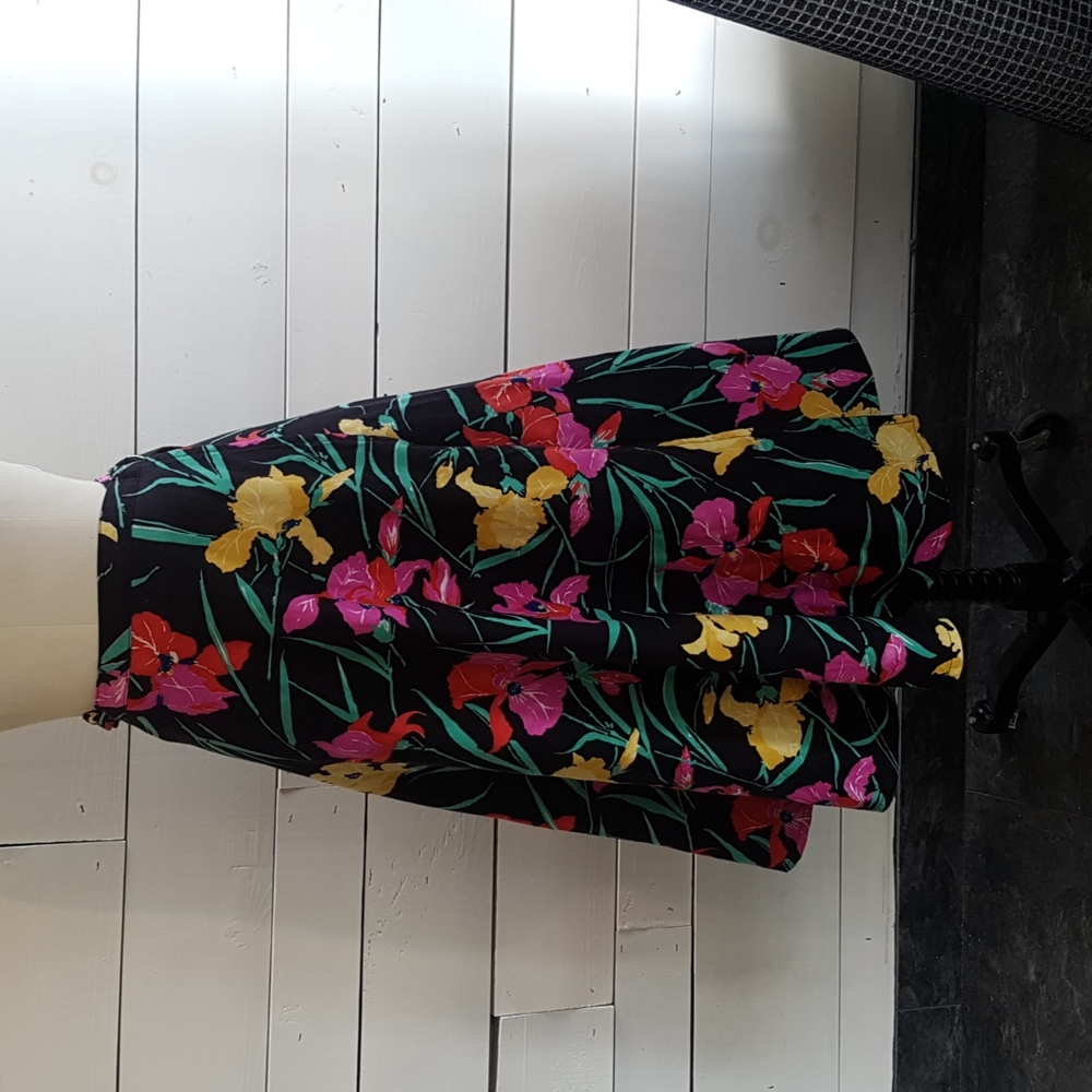 Reversible cotton wrap skirt